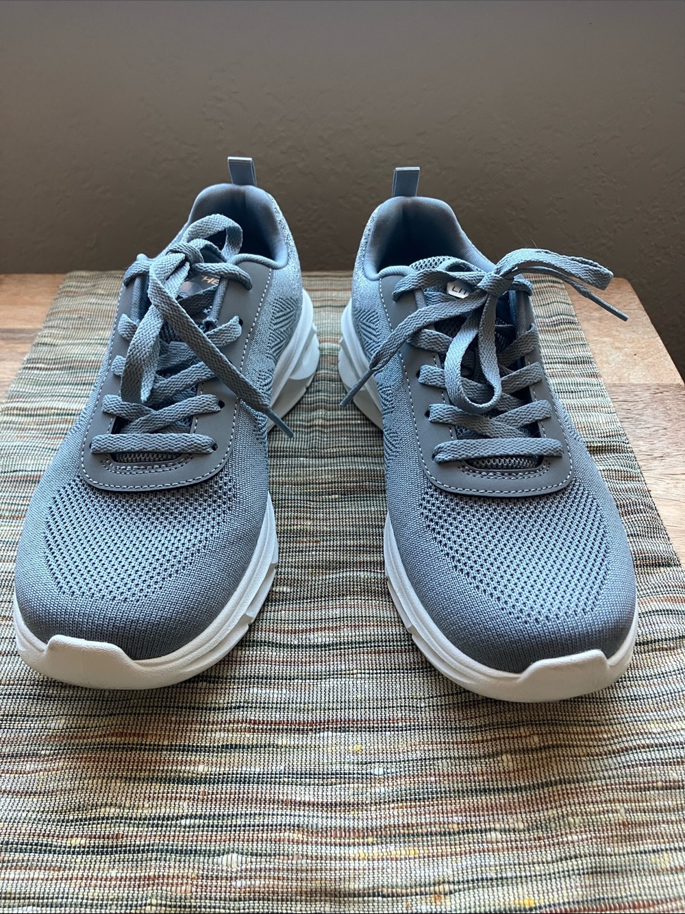 Skechers Glide Lite Memory Foam Wide Fit Size 7